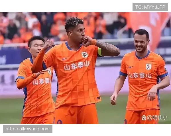 山东泰山卡扎伊什维利直塞刘洋 越位进球被判无效 山东泰山卡扎伊什维利直塞刘洋 越位进球被判无效